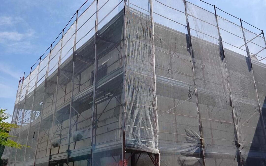 Guida al noleggio ponteggi a Brescia per cantieri residenziali